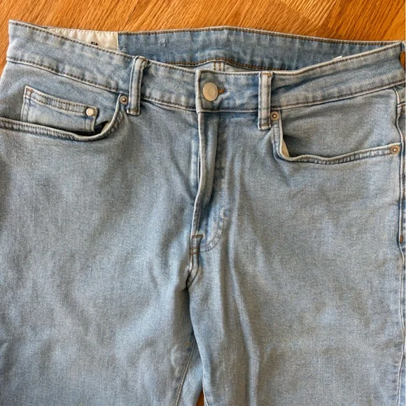 32x32 Men's Light Blue Jeans - Picture 3 of 6